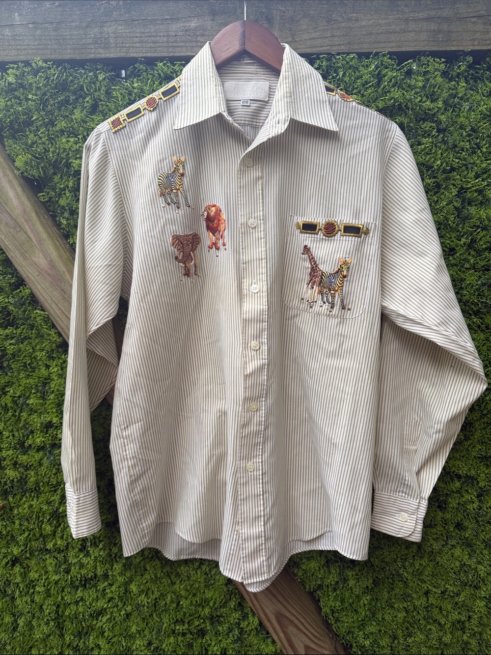 Vintage Beige Striped Embroidered Safari Animal Button-Up Shirt